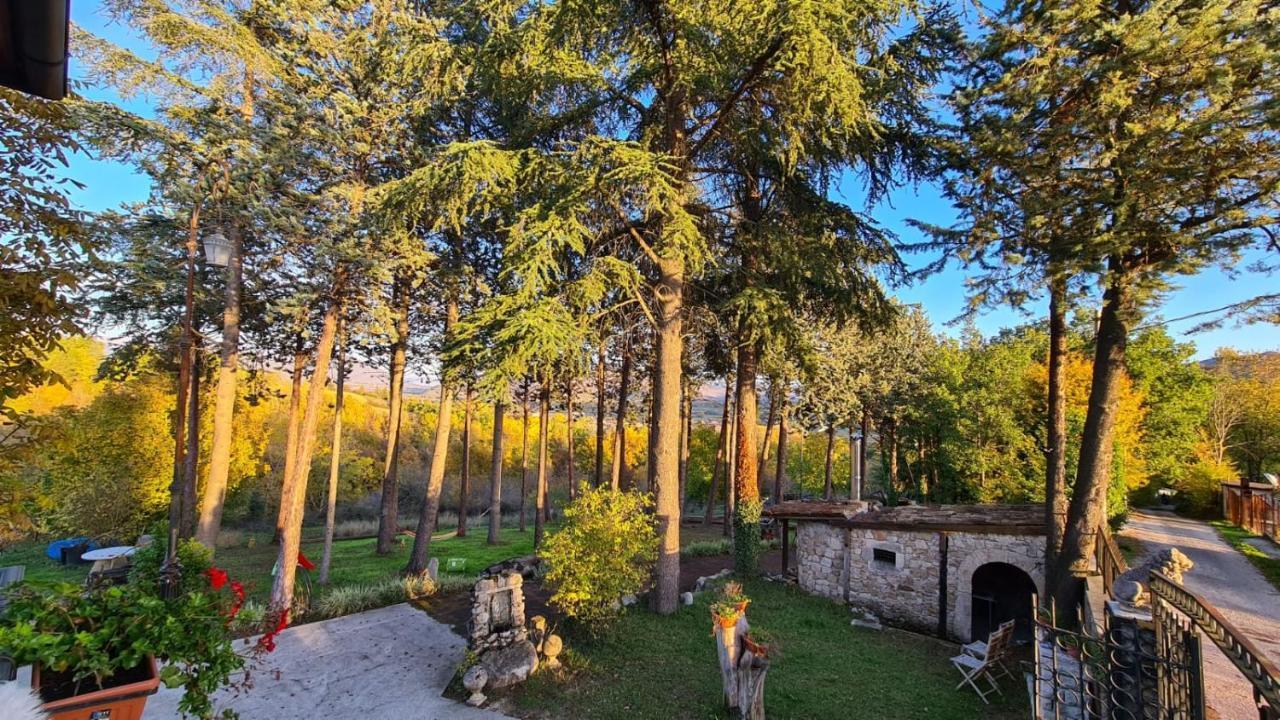 "Il Casaletto" Agriturismo Moderno, Vista Panoramica E Cibo Spettacolare- Scurcola Marsicanaヴィラ エクステリア 写真