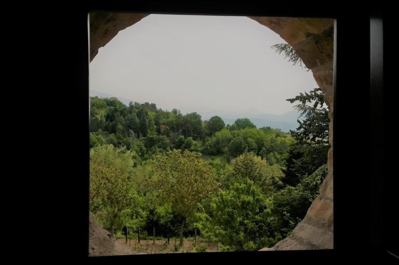 "Il Casaletto" Agriturismo Moderno, Vista Panoramica E Cibo Spettacolare- Scurcola Marsicanaヴィラ エクステリア 写真