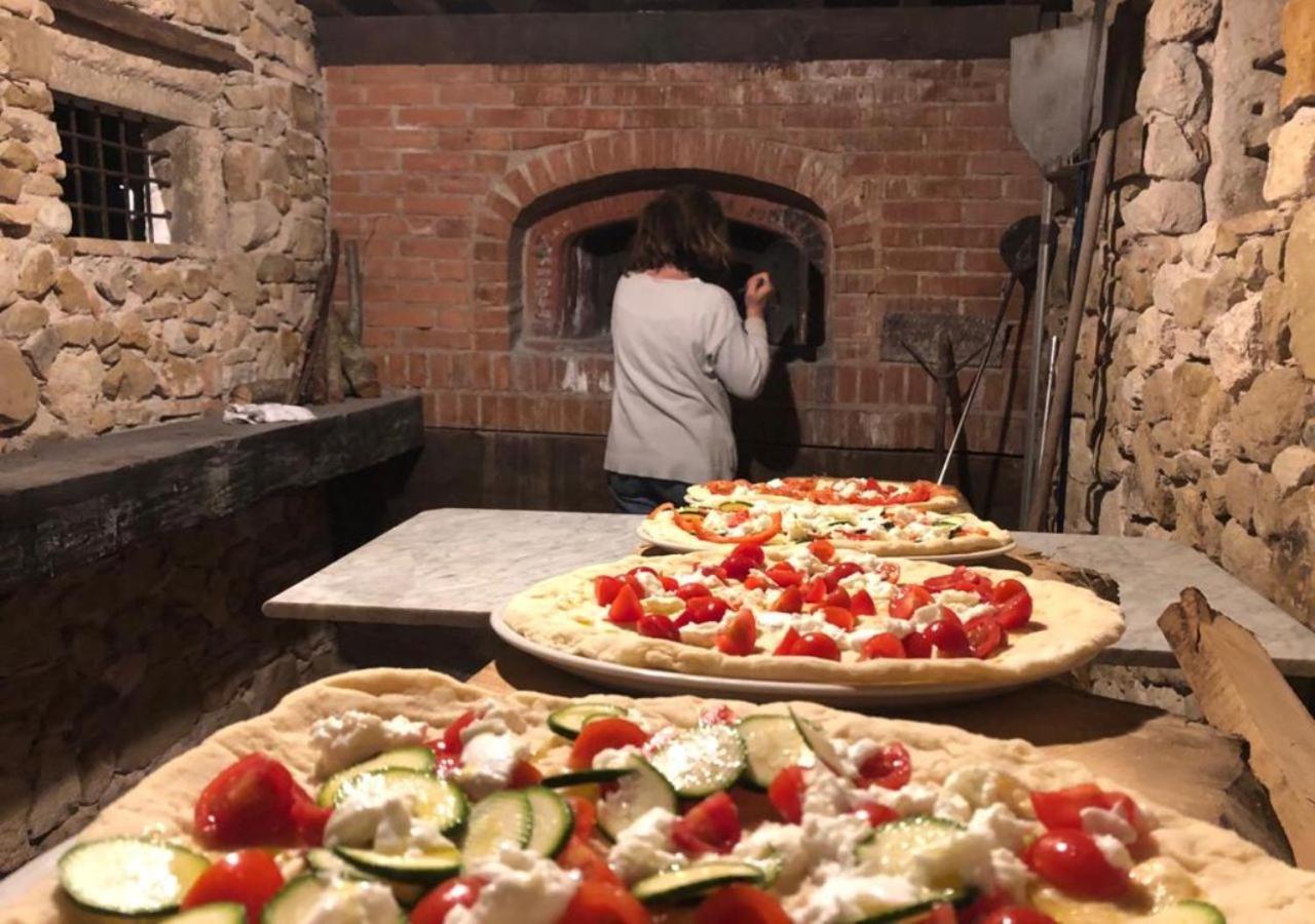 "Il Casaletto" Agriturismo Moderno, Vista Panoramica E Cibo Spettacolare- Scurcola Marsicanaヴィラ エクステリア 写真